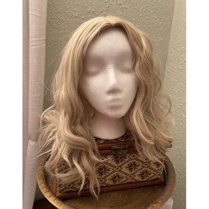 WIG SALE! In time for Halloween! Mid-length wavy platinum blonde, unworn